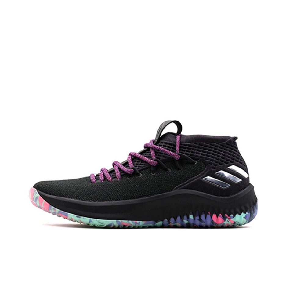 推荐商品：adidas Dame 4 利拉德 篮球鞋 防滑耐磨减震轻便网布 CNY 獒年