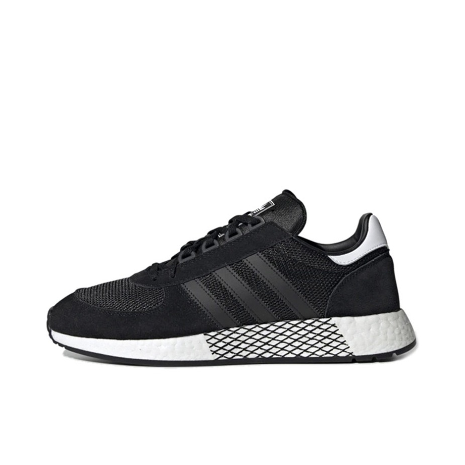 推荐商品：adidas Marathon Tech 跑鞋 缓震防滑耐磨网面透气舒适轻便运动 White/Black 黑白/白尾