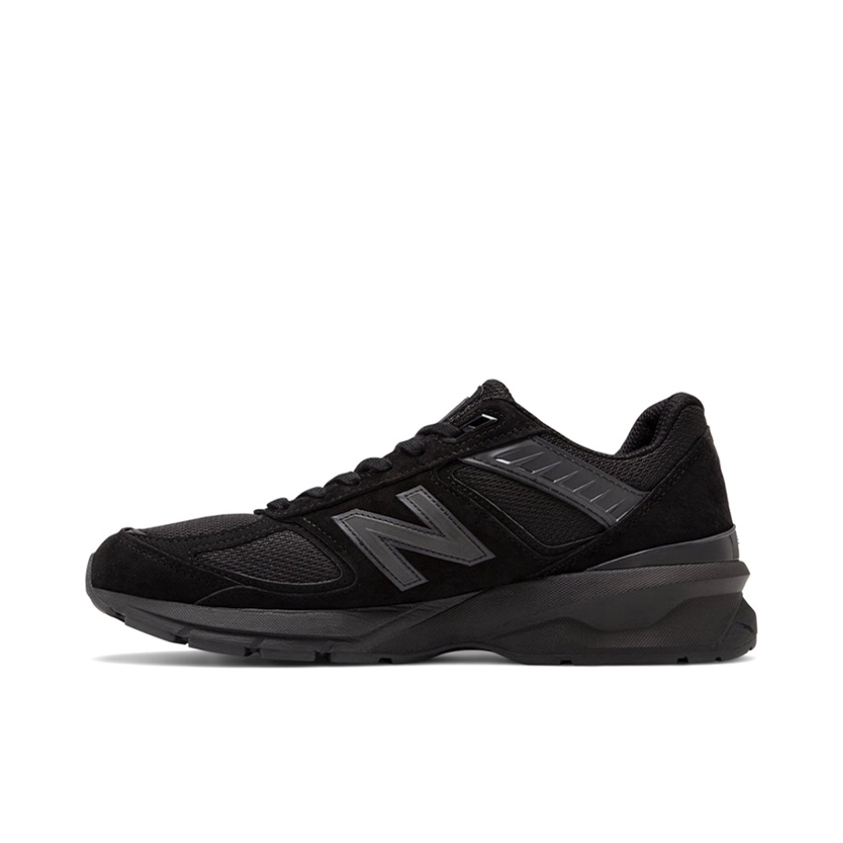 推荐商品：New Balance 990 V5 跑鞋 减震支撑轻便防滑网布透气织物回弹反毛皮复古合成革 V5/全黑