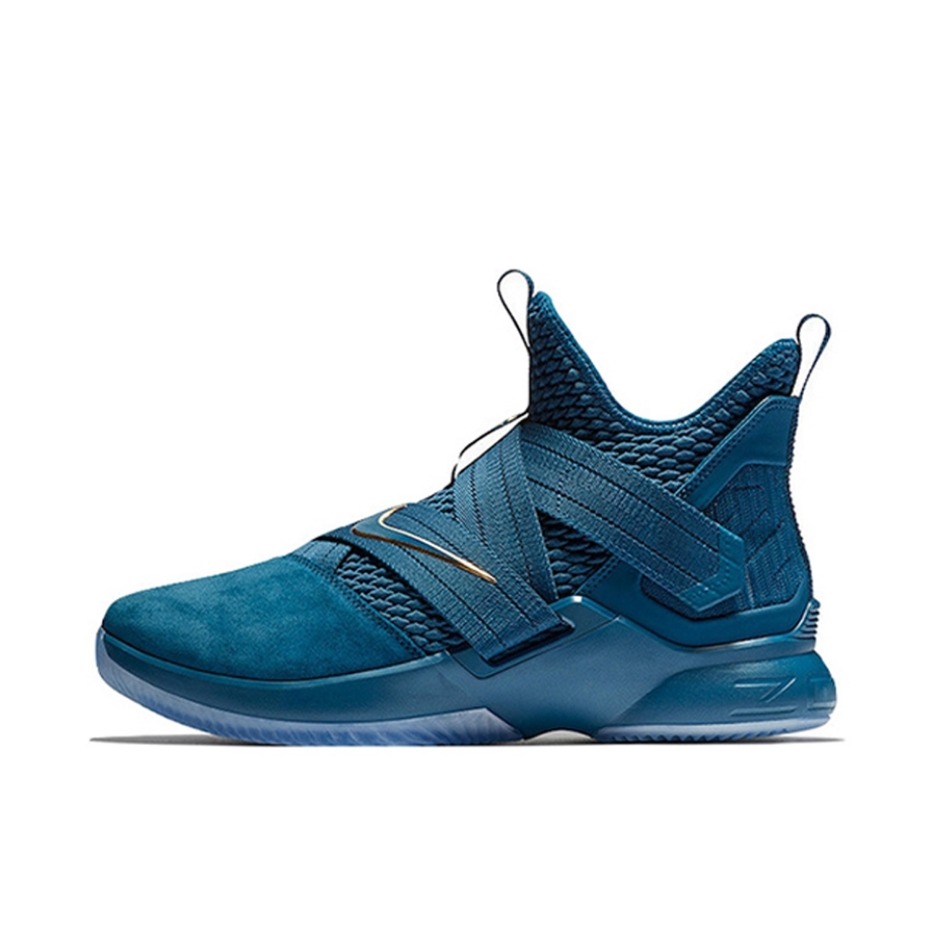 推荐商品：Nike LeBron Soldier 12 士兵12 防滑耐磨 舒适支撑 轻便缓震 圆头 织物 实战 合成革 篮球鞋 Agimat 菲律宾限定
