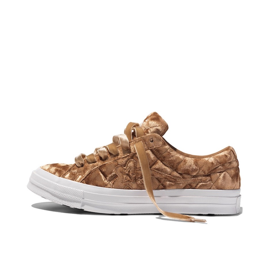 推荐商品：Converse/匡威 One Star 翻毛皮 防滑 复古 星星鞋 板鞋 Sienna Golf Le Fleur联名/金丝绒【欧阳娜娜联名】