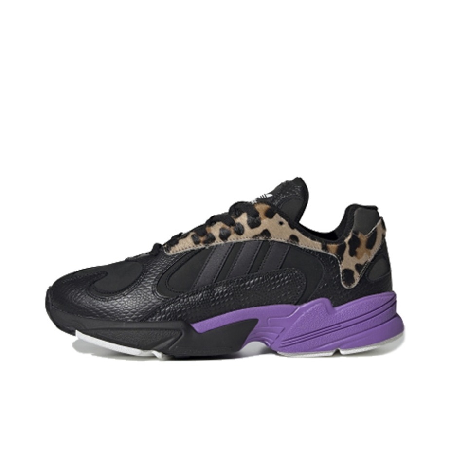 推荐商品：adidas Originals Yung-1 经典复古 潮流 防滑耐磨 舒适透气 增高 轻便 运动休闲鞋 Night Jungle Purple 黑紫/豹纹