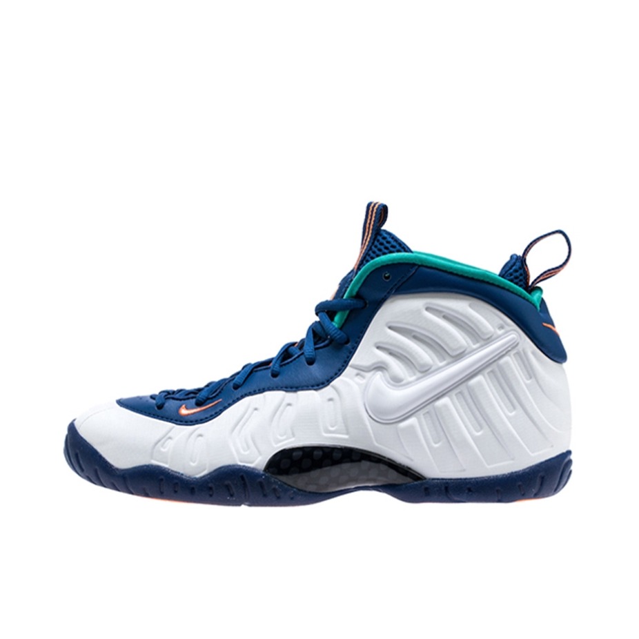 推荐商品：Nike/耐克 Air Foamposite Pro 篮球鞋 喷泡防滑耐磨复古运动中帮 Gym Blue GS/白蓝