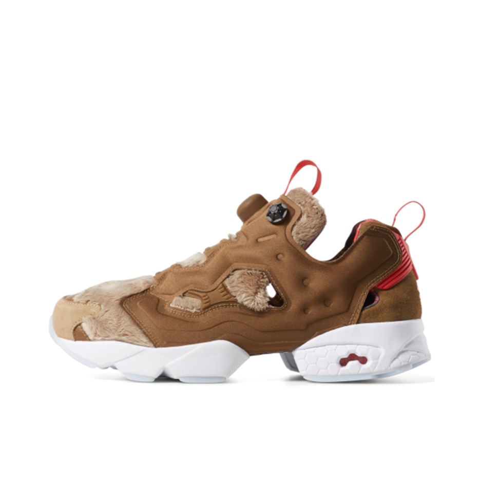 推荐商品：Reebok/锐步 Insta Pump Fury SMG 运动休闲鞋 舒适防滑耐磨减震回弹织物脚蹬合成革网布拼接圆头复古 SaddleBrown
 棕色绒毛