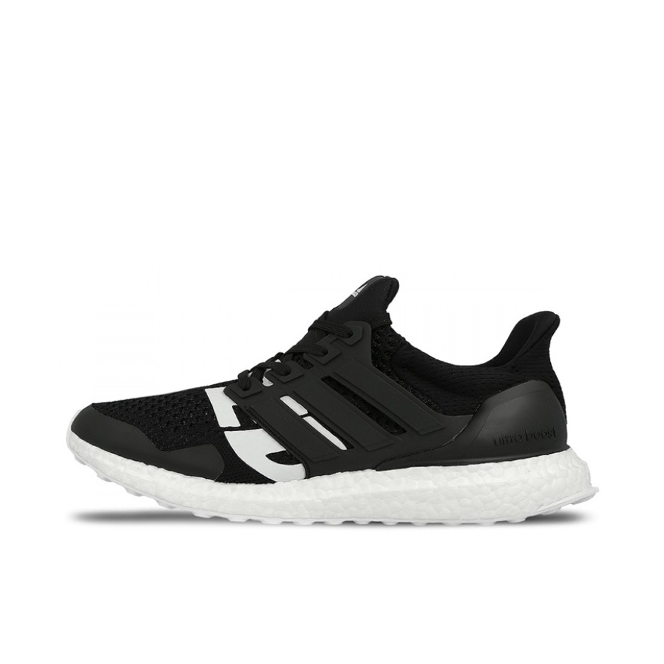 推荐商品：adidas UltraBoost 4.0 跑鞋 经典缓震透气防滑耐磨织物支撑抗扭转长跑轻运动圆头 Black/White Undefeated联名/黑底白字