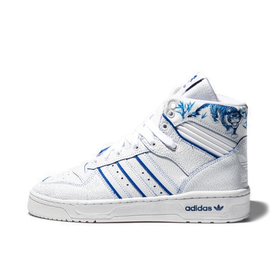 推荐商品：adidas Originals Rivalry 舒适简约 复古 轻便 透气 运动休闲鞋 Blue and White Porcelain 青花瓷