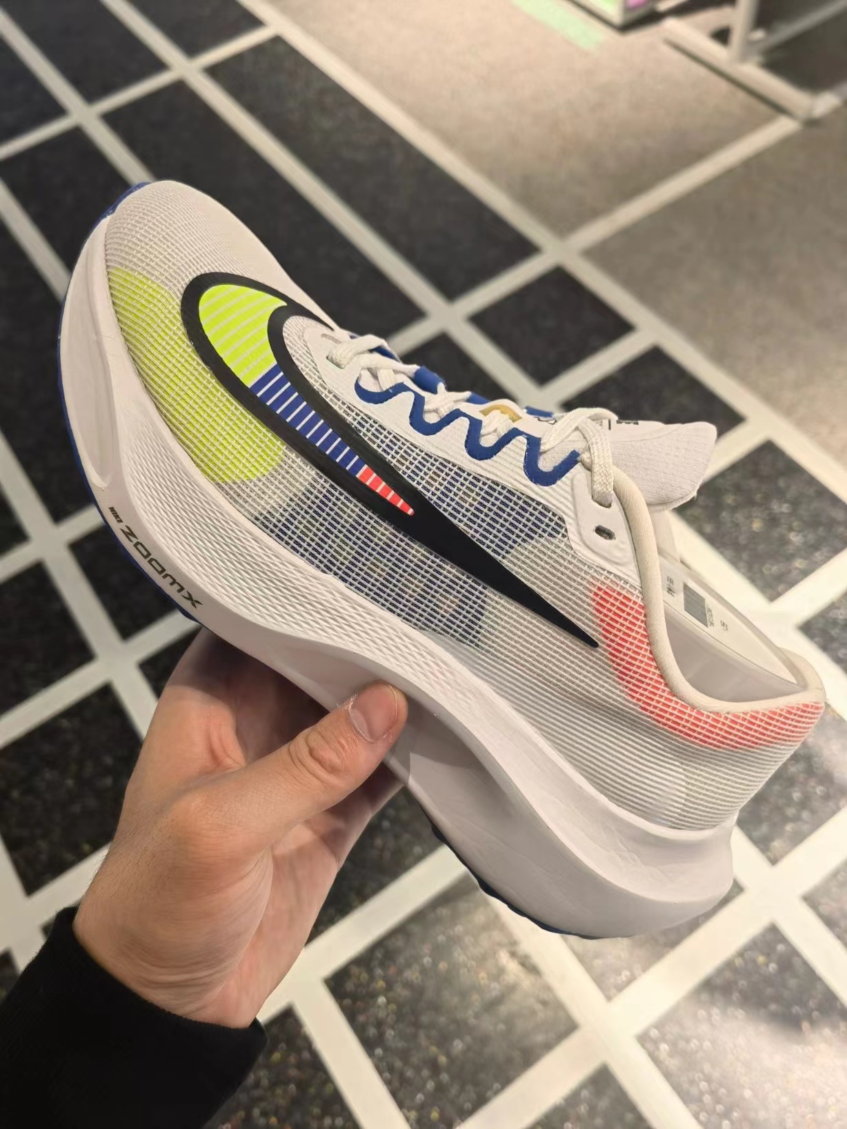 Nike Zoom Fly 5白蓝黄