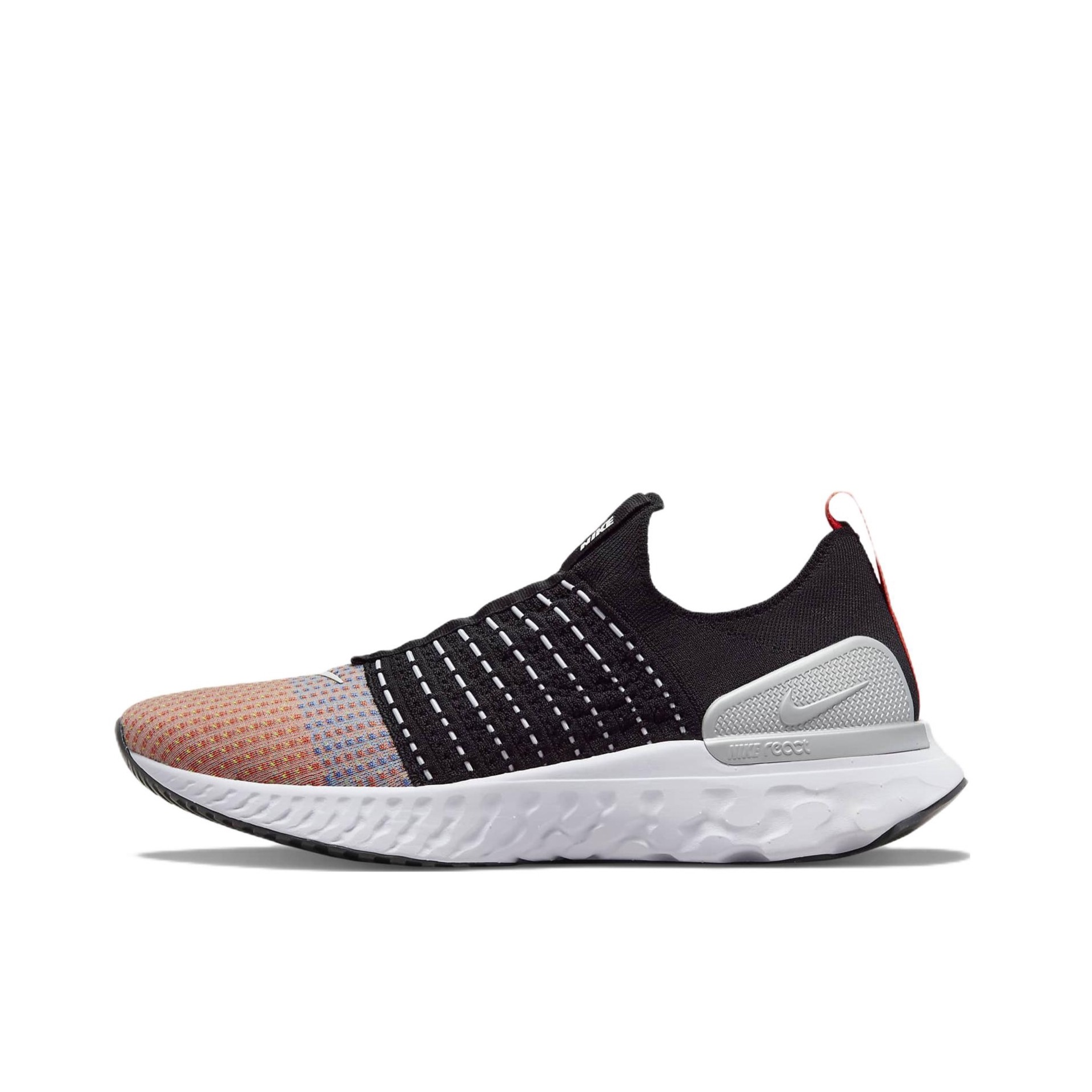 推荐商品：Nike React Phantom Run Flyknit 2 跑鞋 轻便透气耐磨防滑减震休闲舒适泡棉织物回弹编织 黑色/粉色