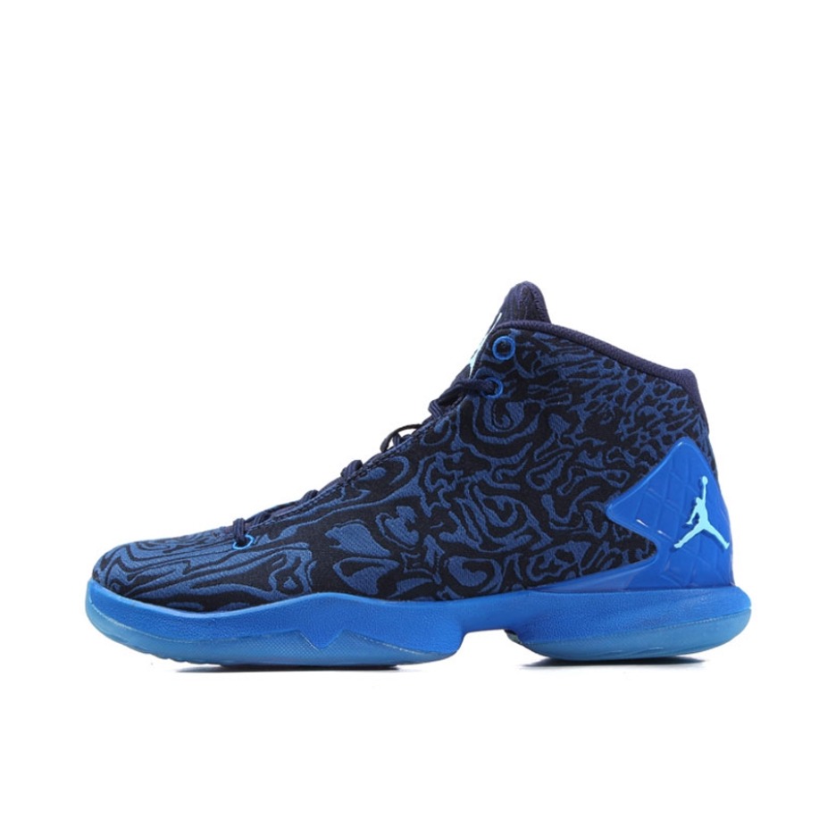 推荐商品：Jordan Super.Fly 4 格里芬 篮球鞋 防滑减震耐磨实战包裹性中帮 JCRD Soar Blue 青花瓷蓝