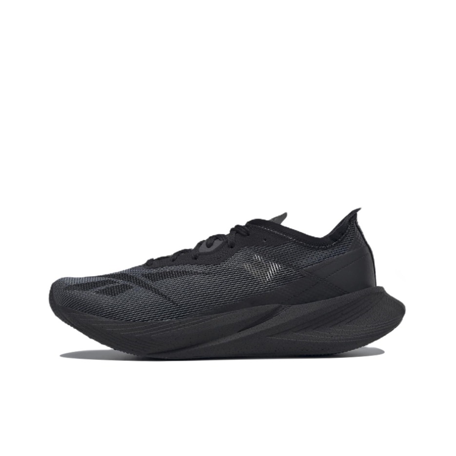 推荐商品：Reebok/锐步 Floatride Energy X 跑鞋 舒适耐磨回弹太空碳板织物马拉松 石墨黑