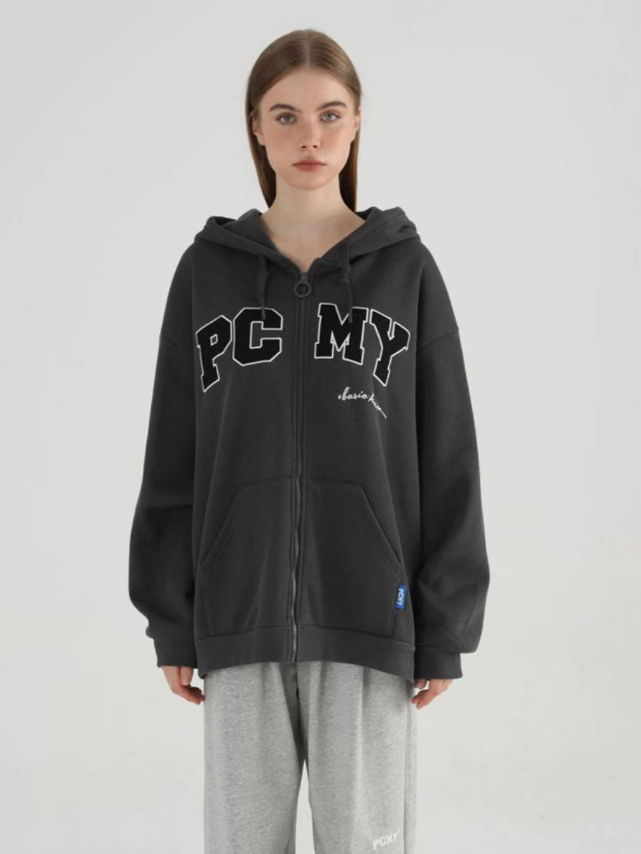 推荐商品：【梓渝同款】PCMY 拉链贴布绣连帽开衫卫衣 P0627 深灰