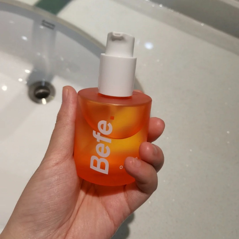 一秒抚平头发毛躁！这个小东西太牛了！