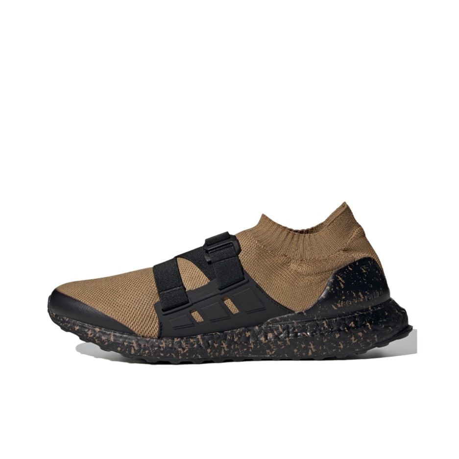 推荐商品：adidas Ultra Boost AH-001 减震耐磨 轻便舒适 马拉松 跑鞋 HYKE联名/深卡其/黑色