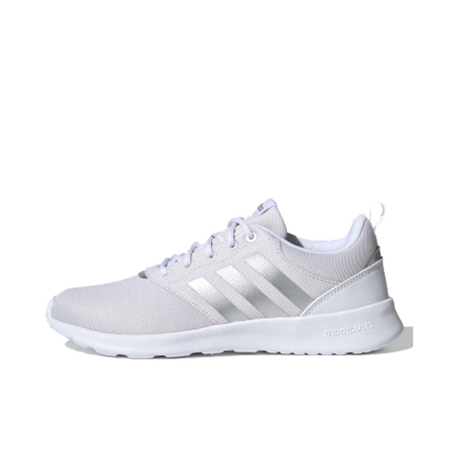 推荐商品：adidas QT Racer 2 跑鞋 防滑耐磨缓震舒适透气百搭休闲 White/Silver 白银