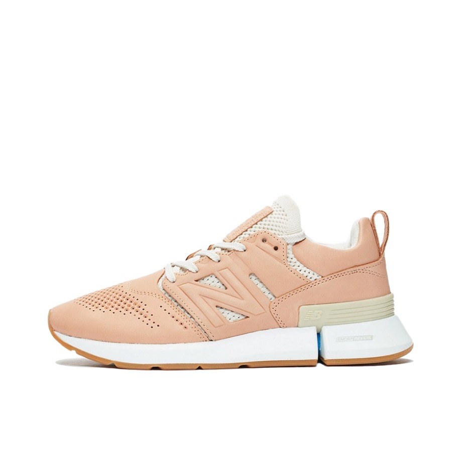 推荐商品：New Balance RC Tokyo Design Studio 网布透气 防滑耐磨 马拉松 织物 合成革 跑鞋 Tan Tokyo Design Studio联名/奶茶色