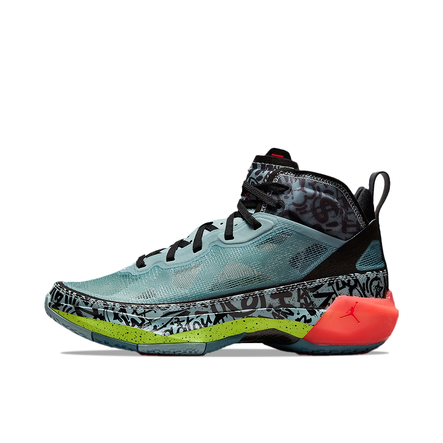 推荐商品：Air Jordan 37 篮球鞋 防滑耐磨缓震透气时尚百搭实战 Satou 萨巴利