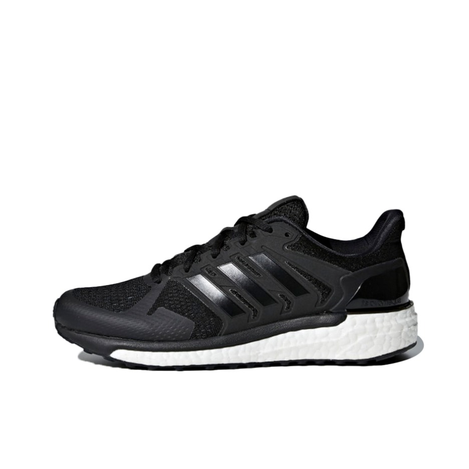 推荐商品：adidas Supernova ST 网面透气 防滑耐磨 舒适 休闲 跑鞋 Black/White 黑/白