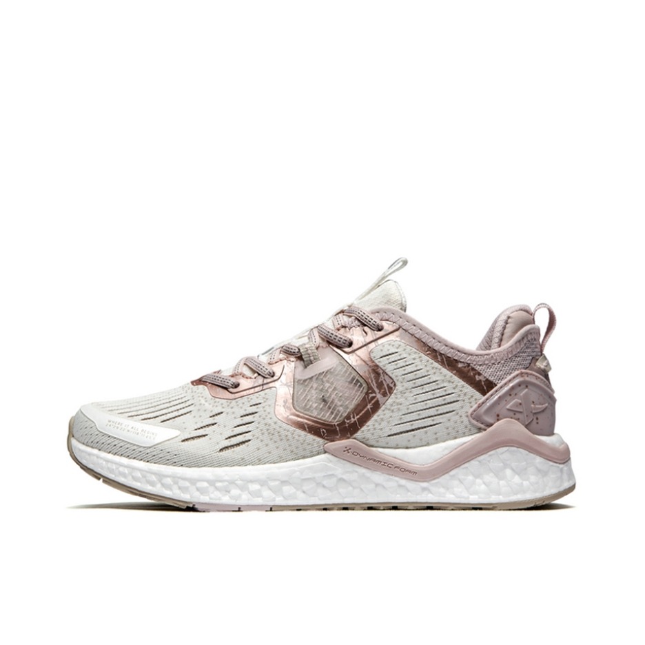 推荐商品：特步 动力巢X2 跑鞋 缓震耐磨防滑透气运动织物 白粉金