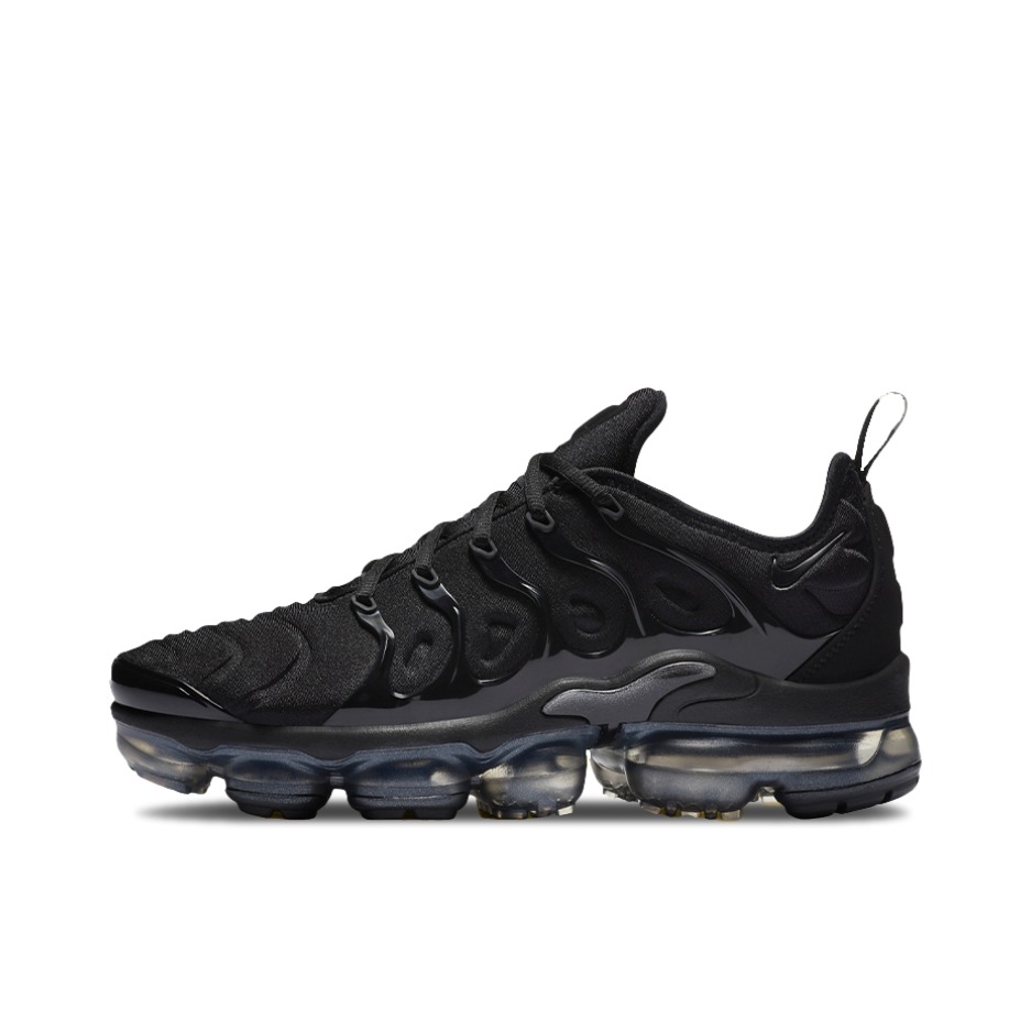 推荐商品：Nike Air VaporMax Plus 跑鞋 全掌气垫减震回弹防滑耐磨舒适透气运动织物 Triple Black 男款/黑武士