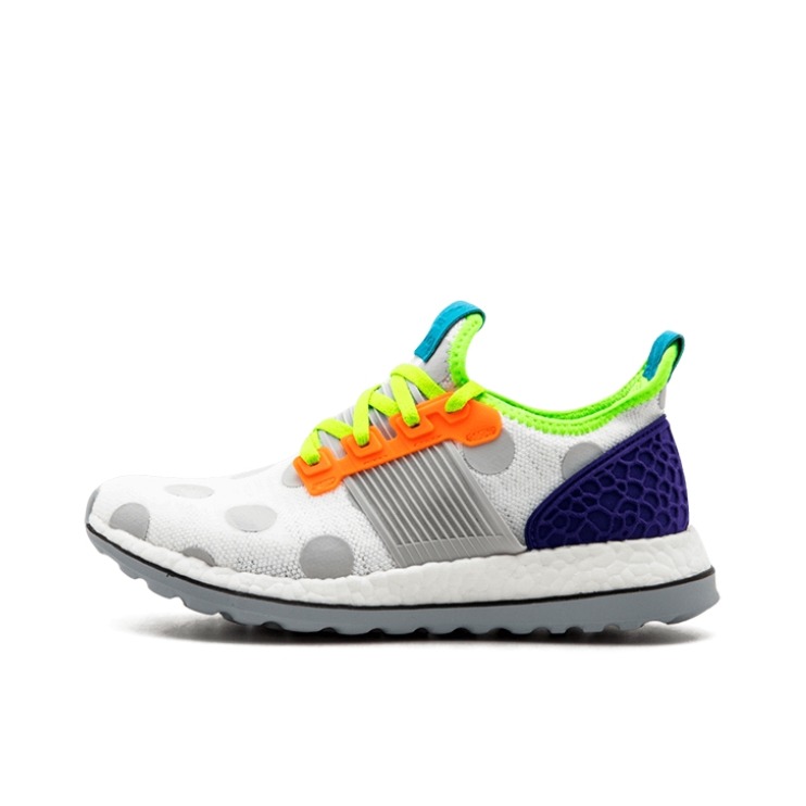 推荐商品：adidas Pure Boost 跑鞋 缓震回弹户外运动透气防滑耐磨休闲织物低帮 Kolor Polka Dot 白/彩色
