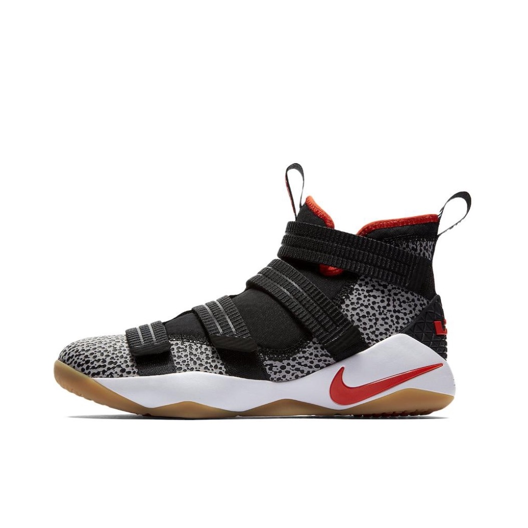 推荐商品：Nike LeBron Soldier 11 士兵11 减震回弹 防滑耐磨 透气支撑 舒适圆头 实战运动 织物 篮球鞋 Safari Black Orange White  黑斑点