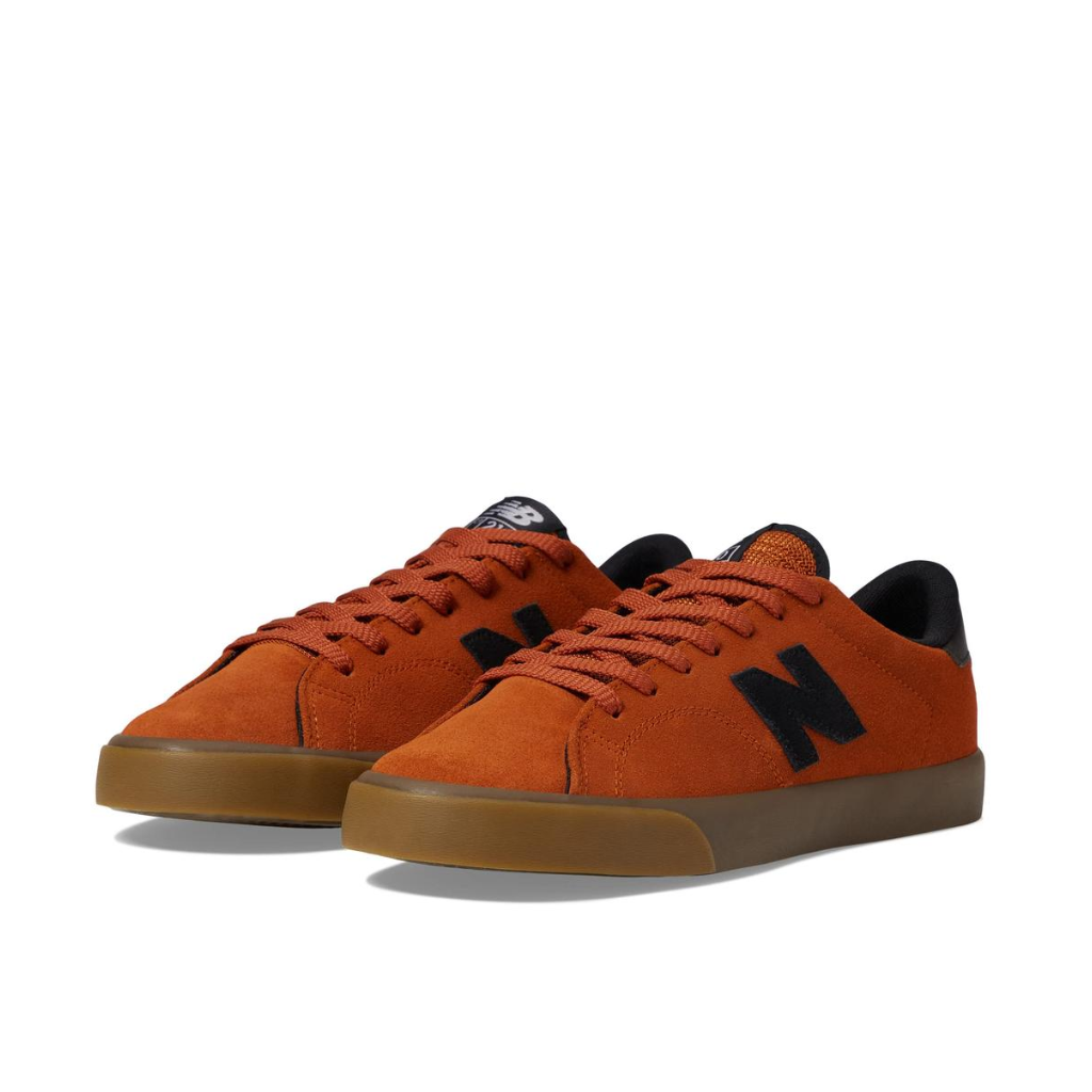推荐商品：New Balance AM210 运动休闲鞋 棕色