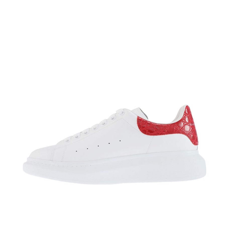 推荐商品：Alexander McQueen/亚历山大麦昆 舒适 耐磨 圆头 皮革 增高 防水 厚底鞋 运动休闲鞋 纯白/红色