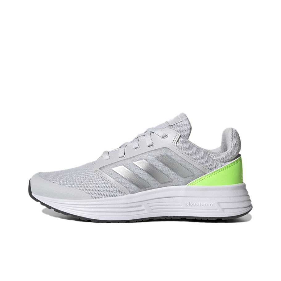 推荐商品：adidas Galaxy 5 跑鞋 减震回弹防滑耐磨轻便透气网面舒适运动 女款/烟灰色/绿色