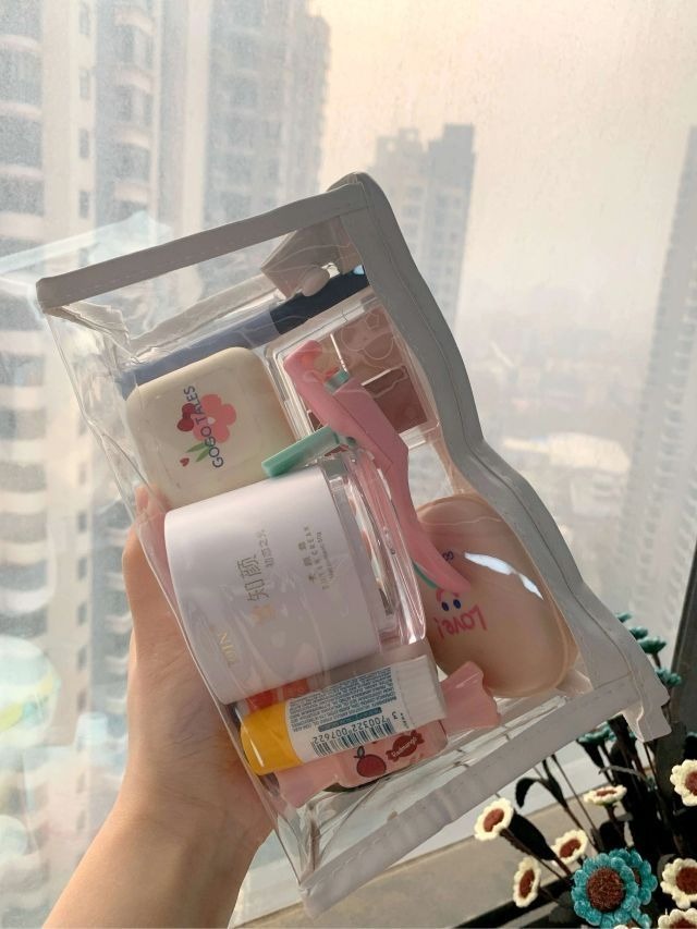 说真的！化妆品这一套就够了！|