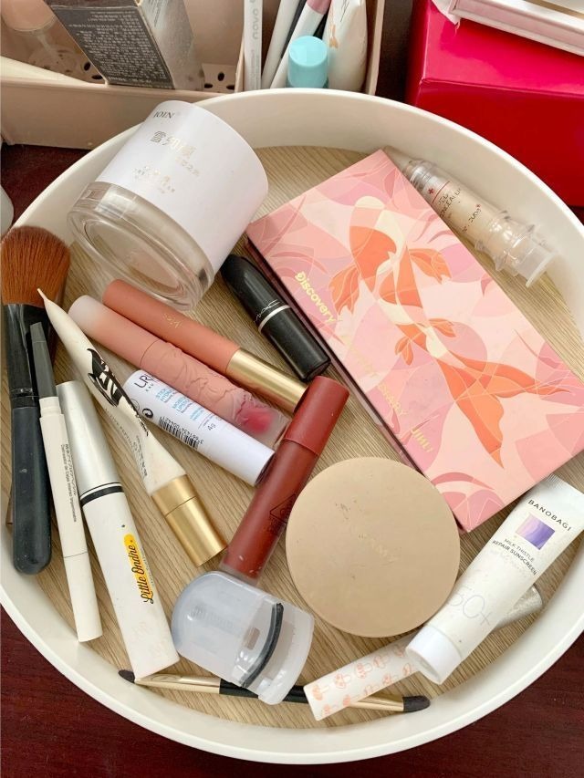 搬砖人都用哪些平价化妆品|||