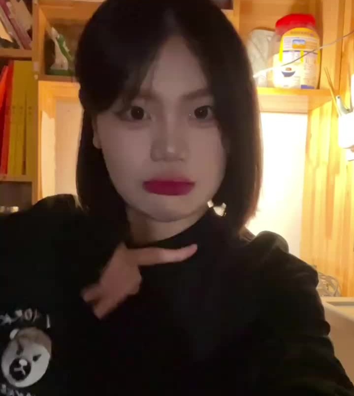 记录原相机化妆｜方圆脸还原美貌的小淡妆