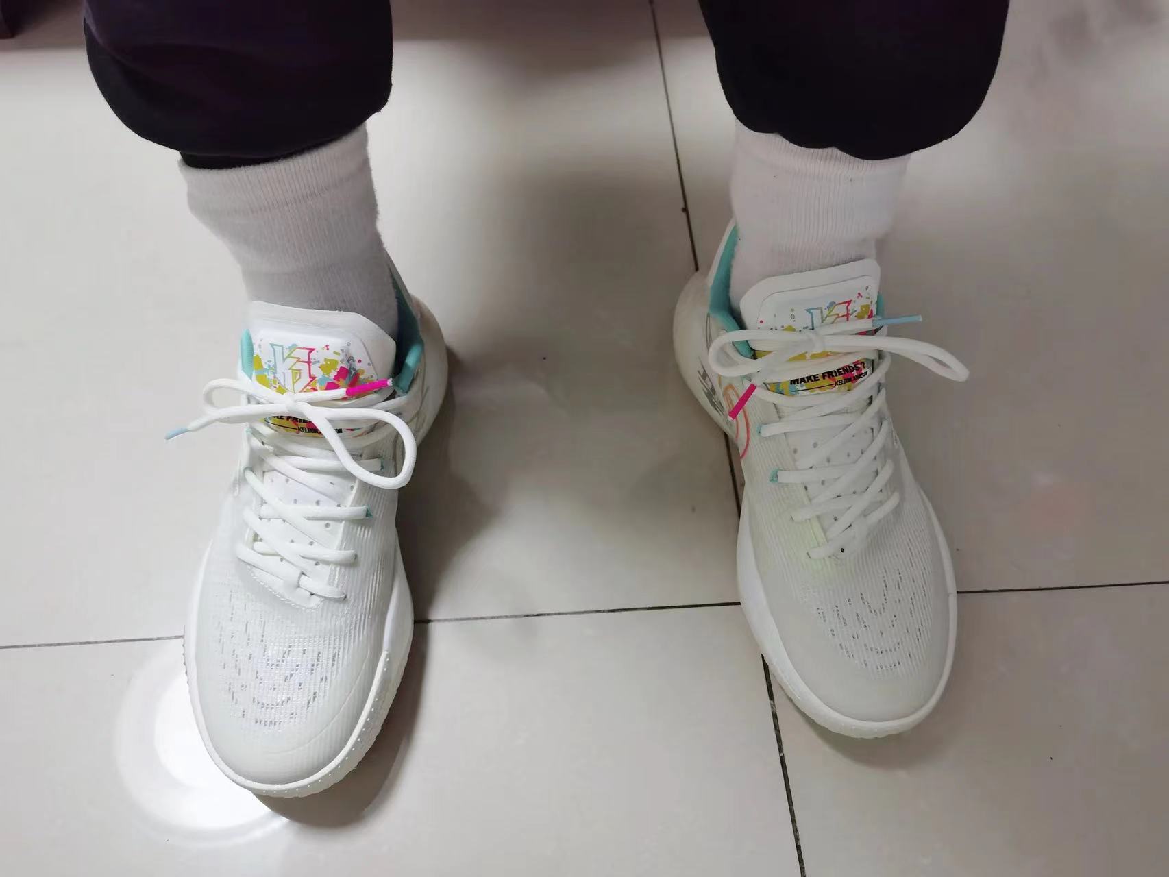 炒鸡爱的实战鞋，颜值还高！