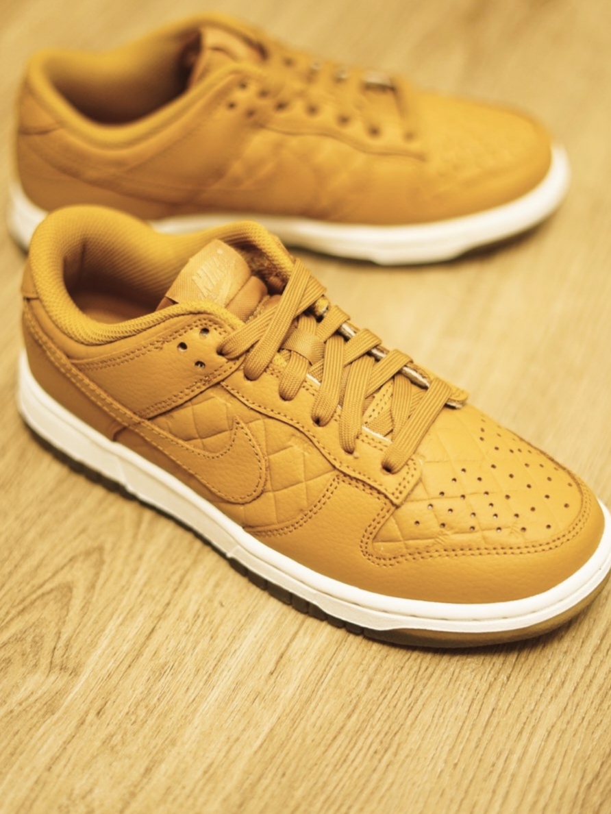 百搭的小麦色nike dunk你拥有了吗？