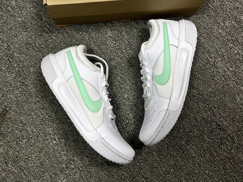 鞋子分享｜Nike 冷门网球鞋Court Zoom Lite 3
