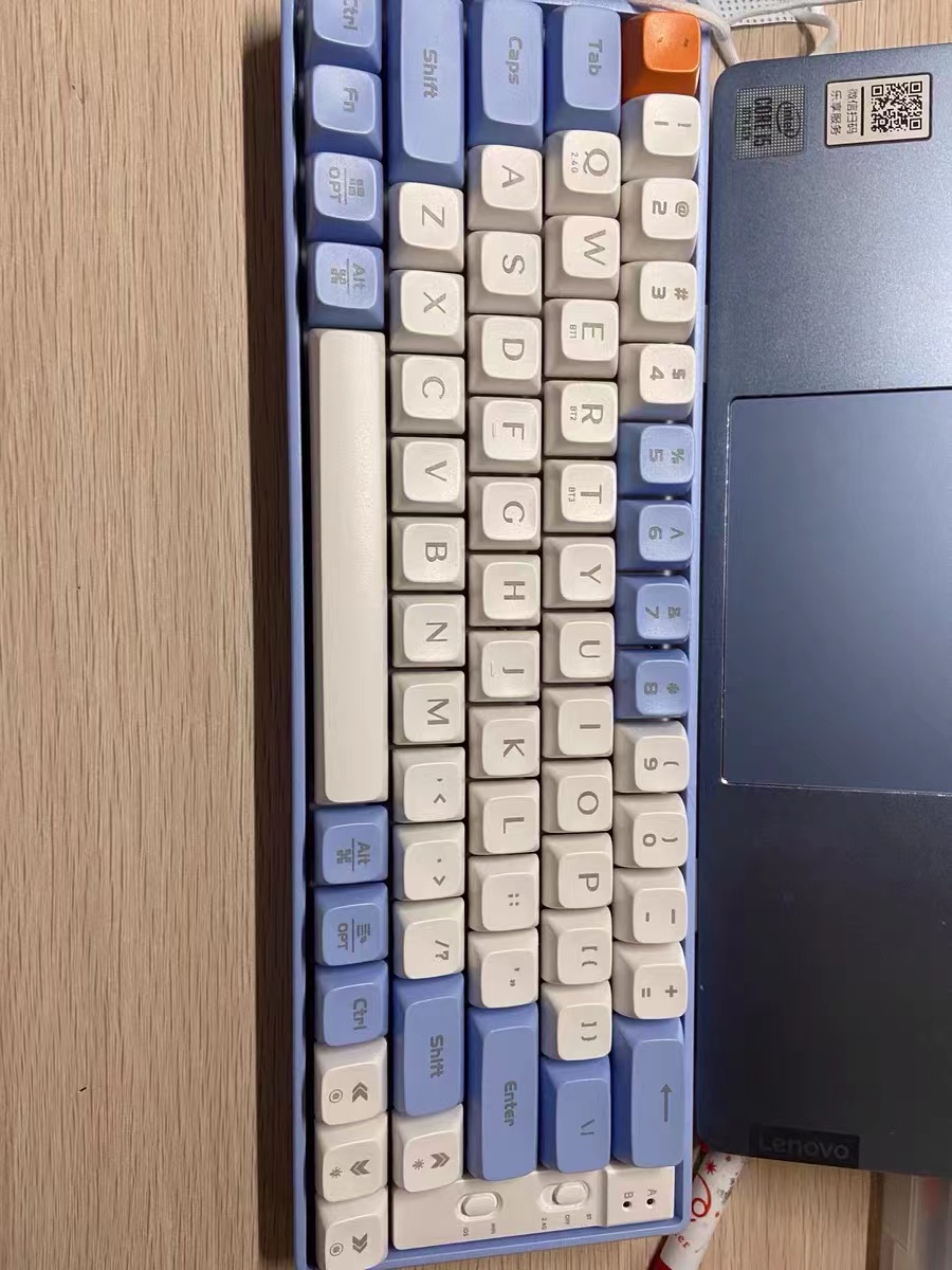 总体来说还不错的机械键盘