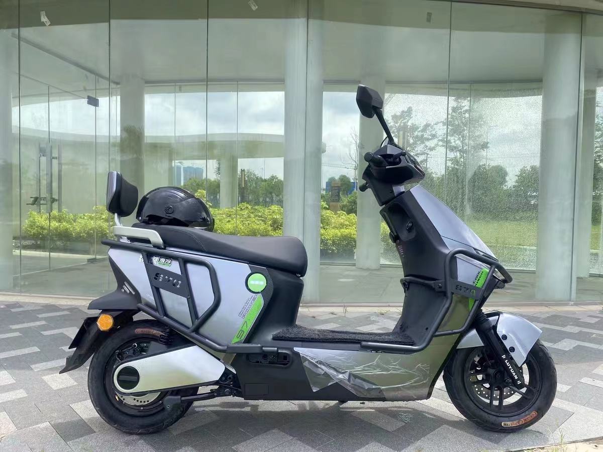 绝杀其他品牌的电动车