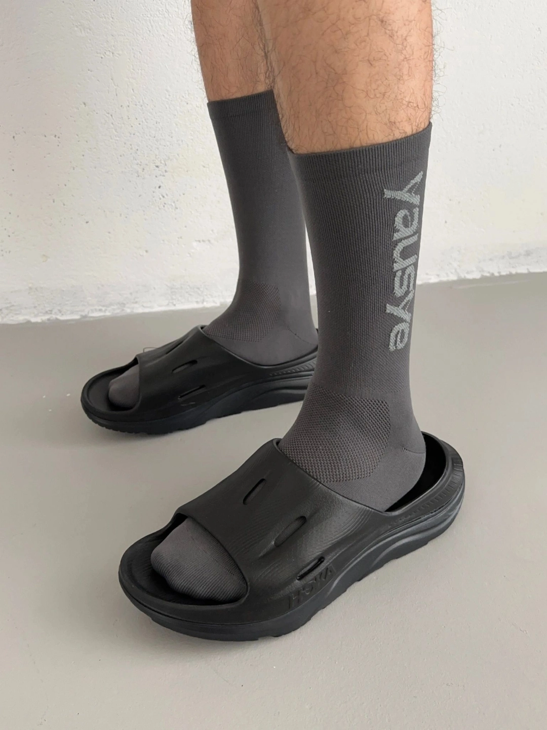 HOKAONE ONE 夏天是属于拖鞋的