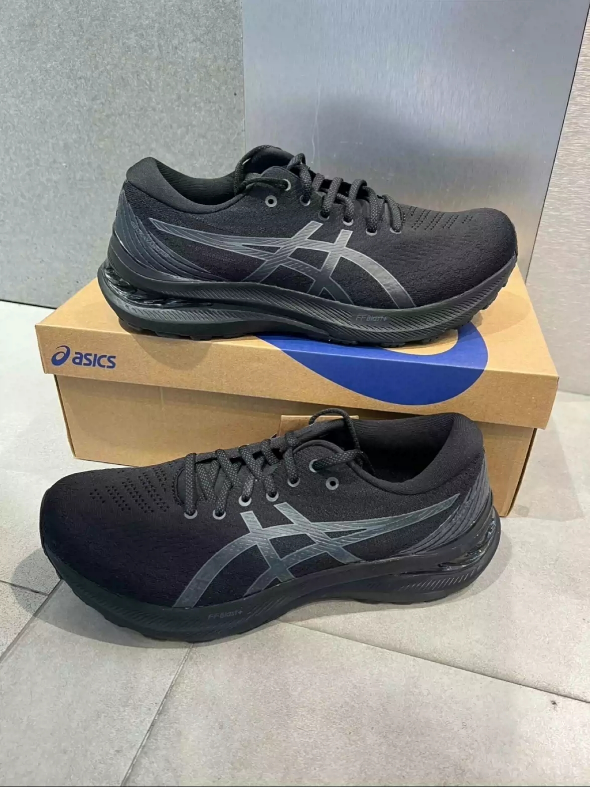 【稳定支撑神器！Asics GT-2000 12跑鞋】🏃‍♂️