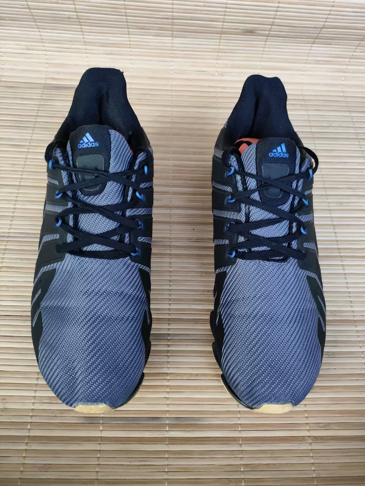 《跑得又轻又快！adidas Springblade Pro 拯救你的跑步体验！》🏃‍♂️💨