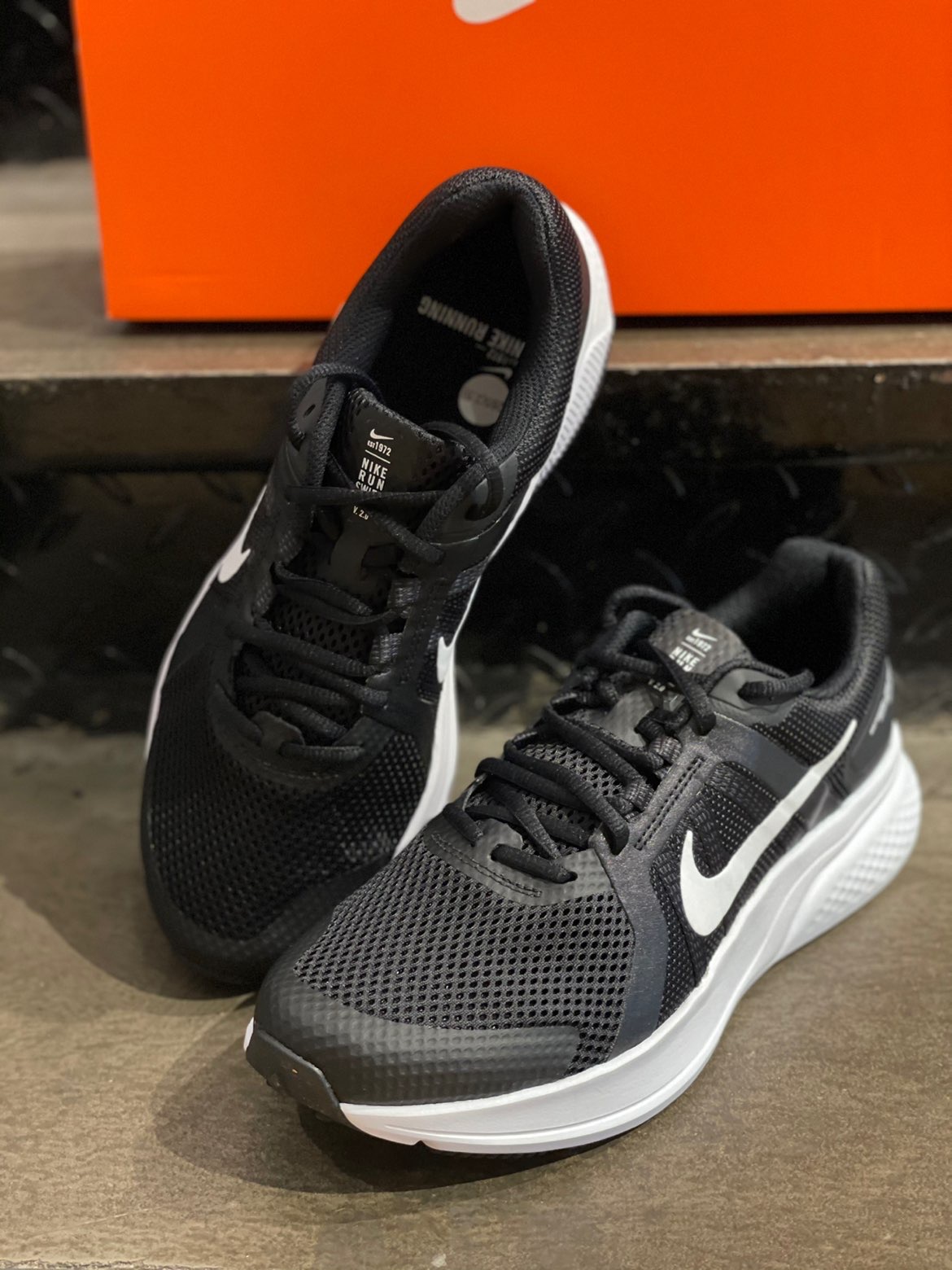 耐克入门缓震跑鞋👟👟👟