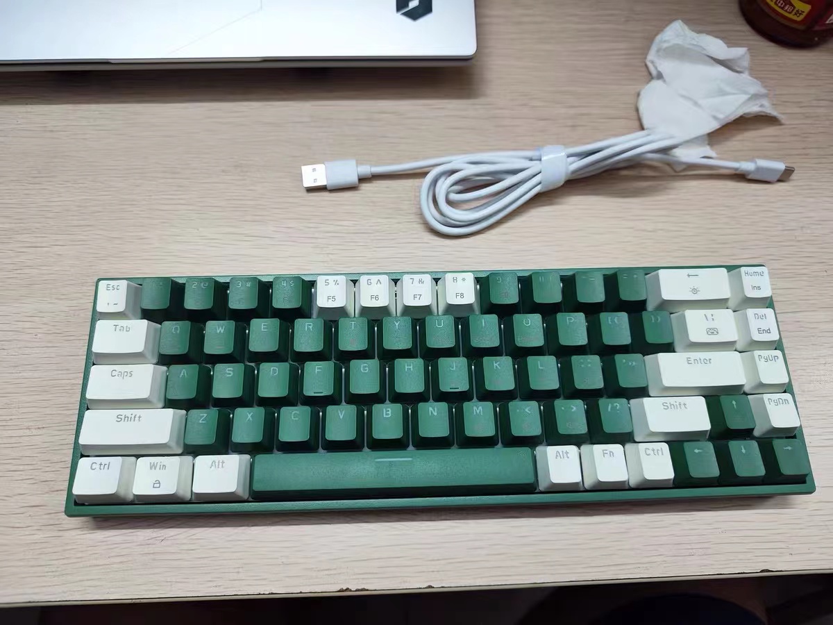 手感超舒服的键盘