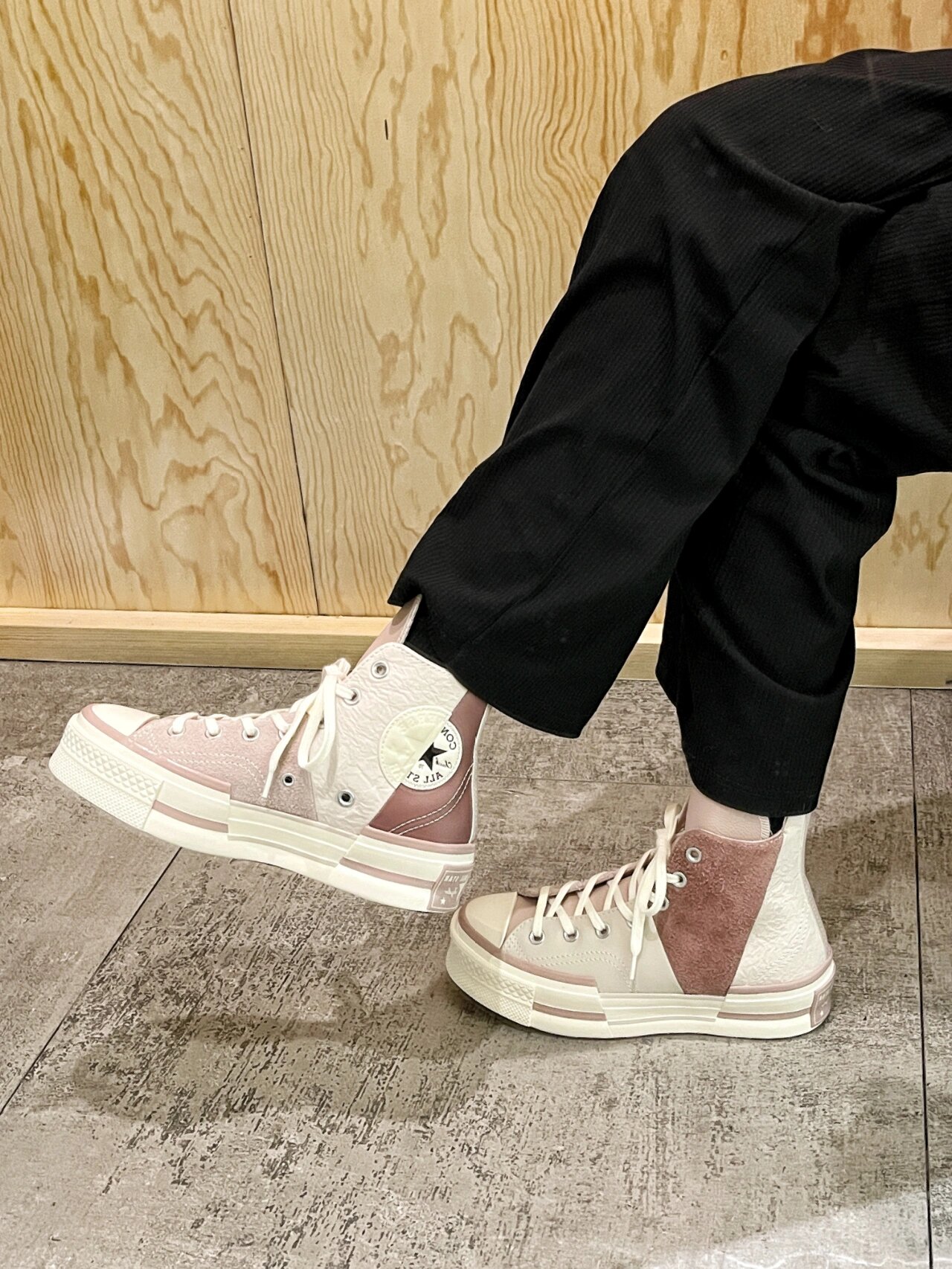 夸张的刚刚好的结构设计，CONVERSE 70PLUS