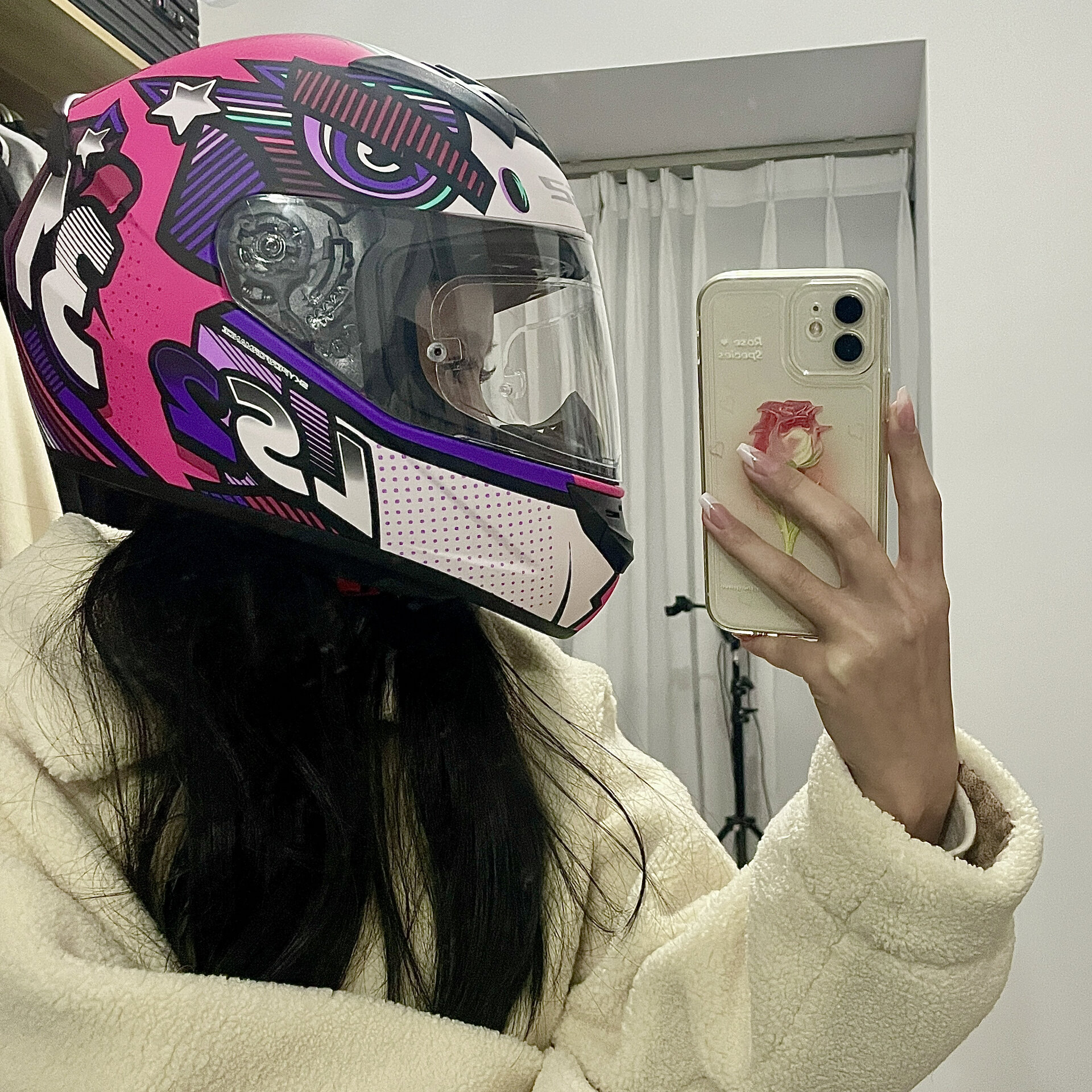 追风去啦🏍️💨头盔一戴，谁也不爱