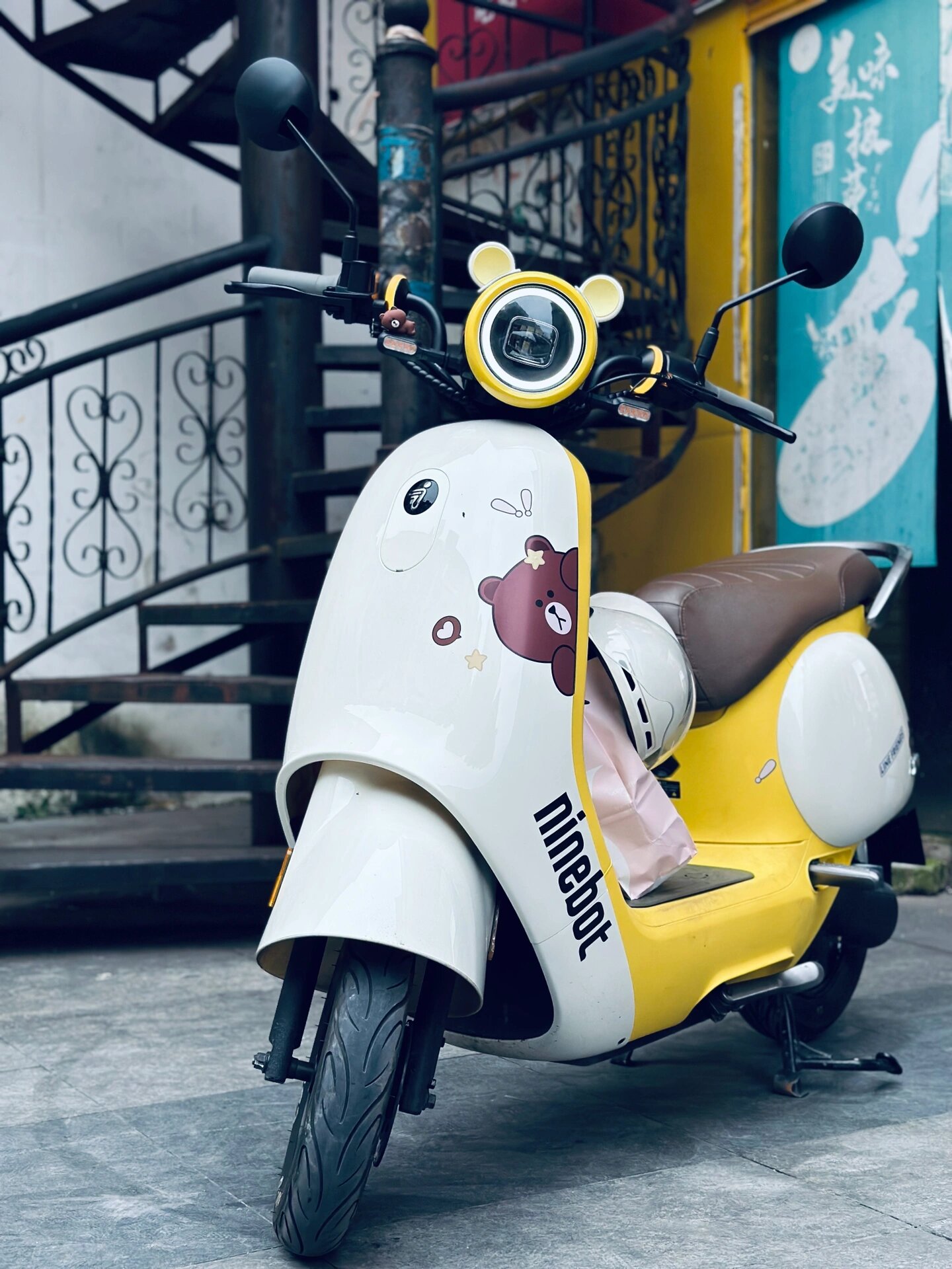 探索城市新潮流！九号小Q Q系列电动摩托车，骑行新选择😎🛵