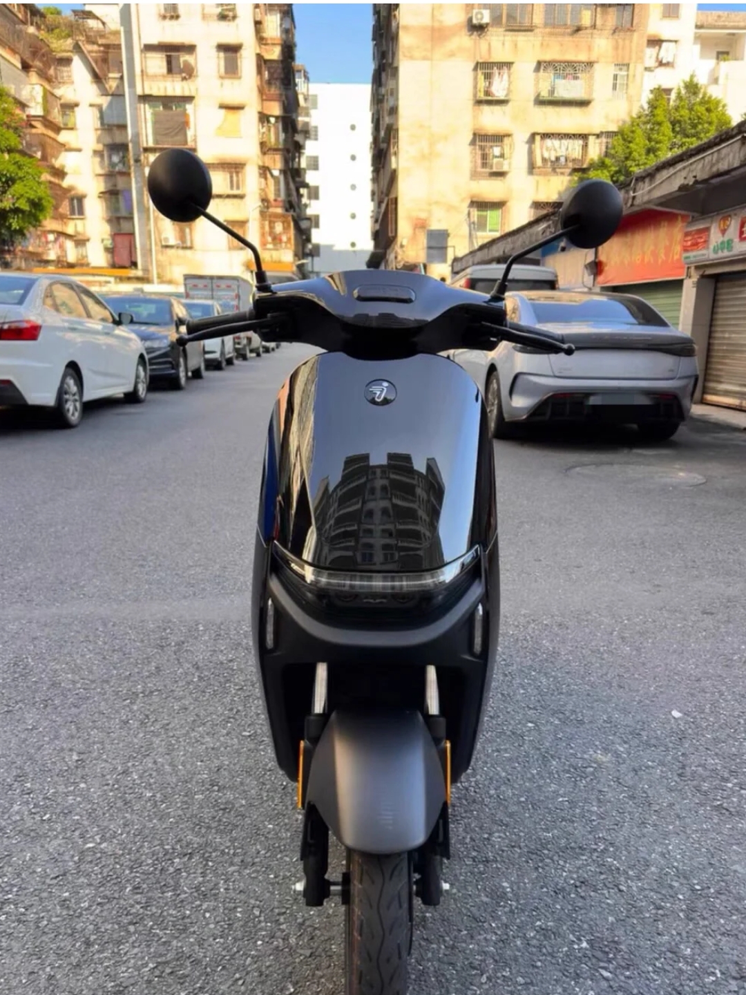 🌊无论是途径海滩还是穿越山脉，它都能给你带来无与伦比的骑行体验。