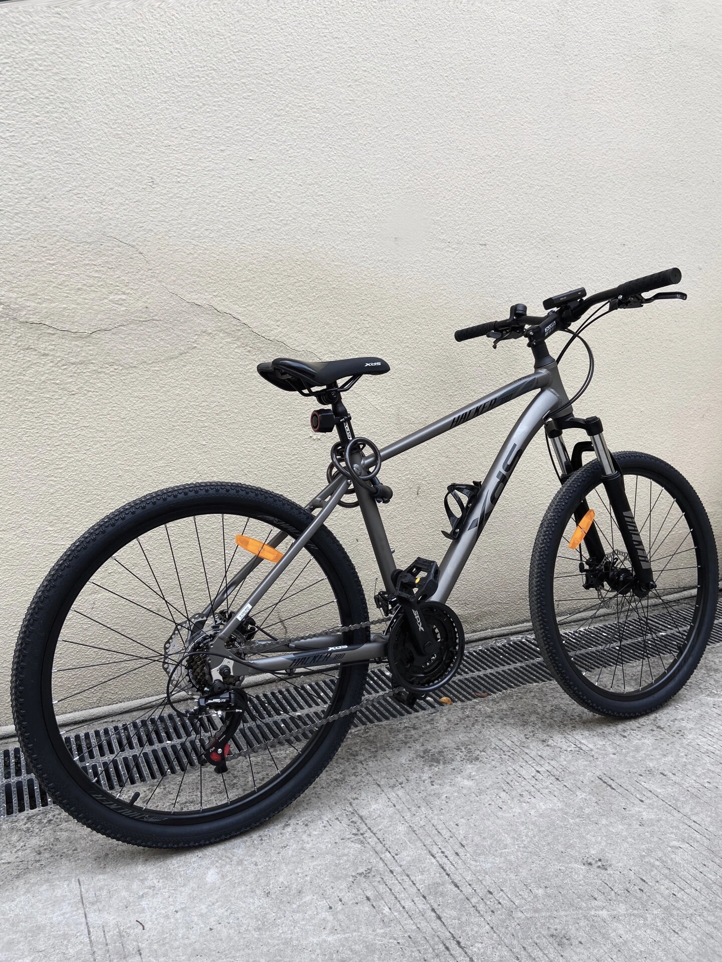 女生闭眼买的平把山地车🚴‍♀️，喜德盛黑客380