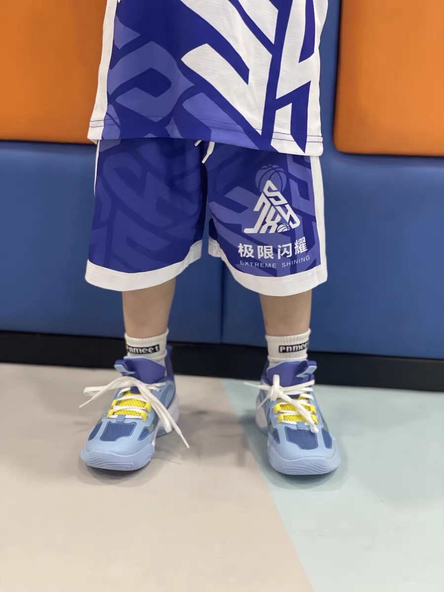 鞋子包裹性究竟好不好？