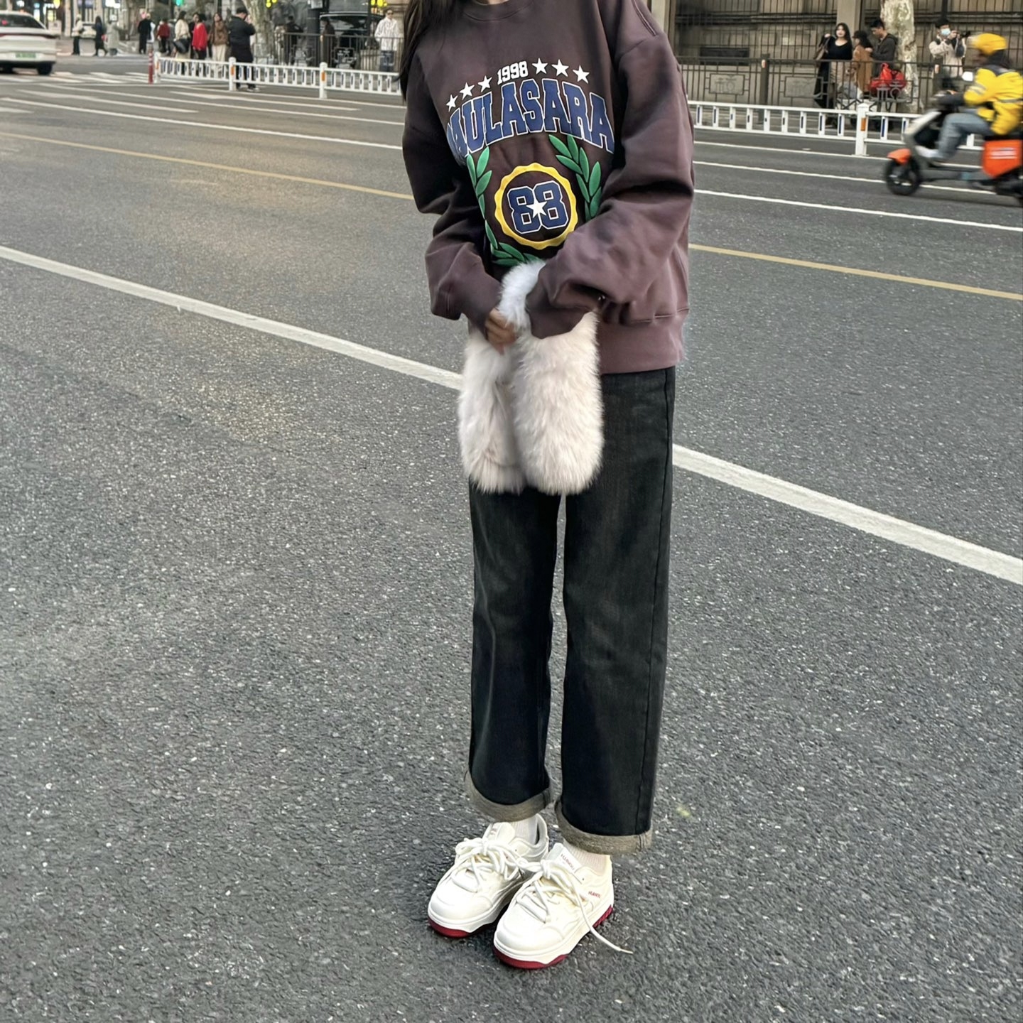 吹爆这双红白配色运动鞋！太有少年感啦！