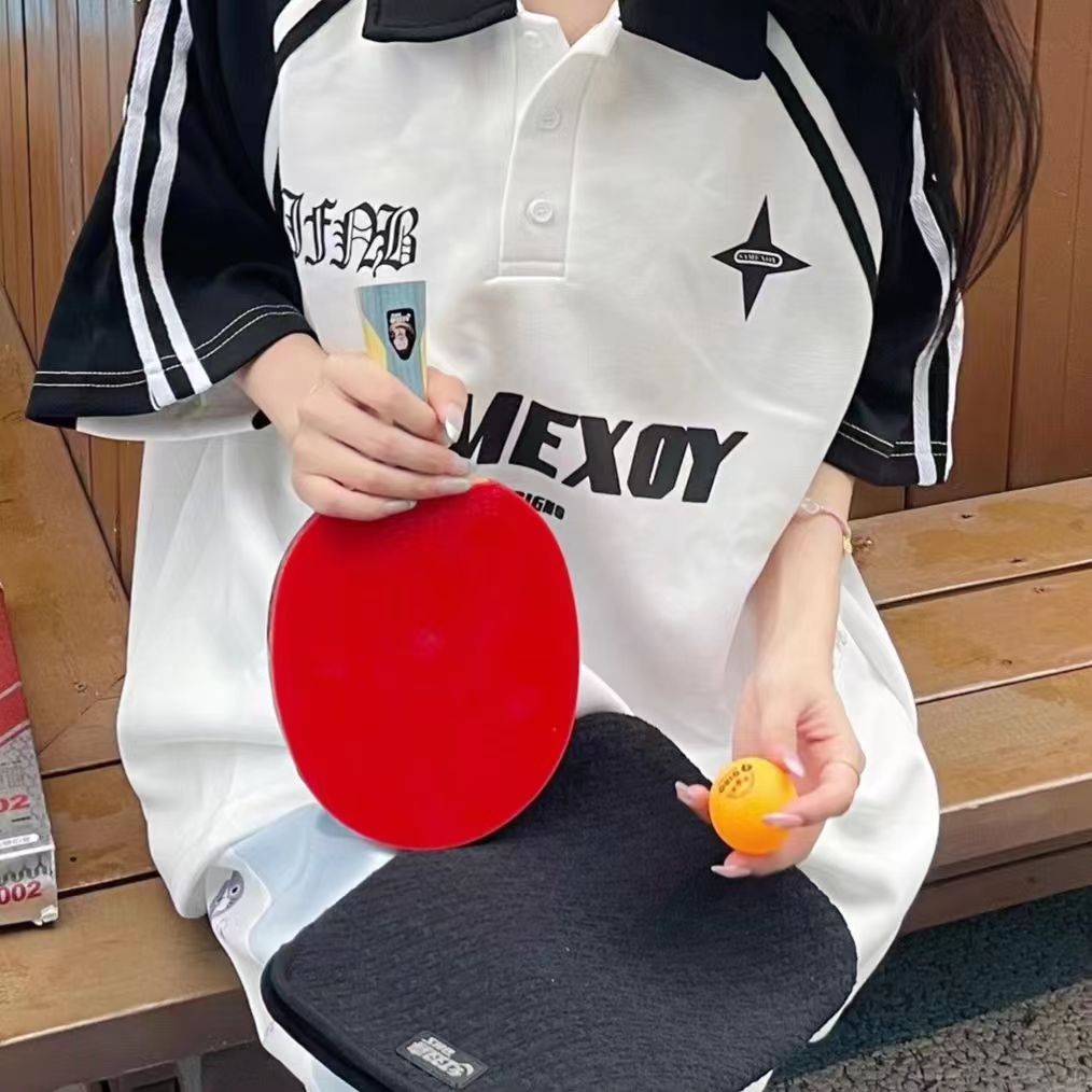 乒乓球少女报道！