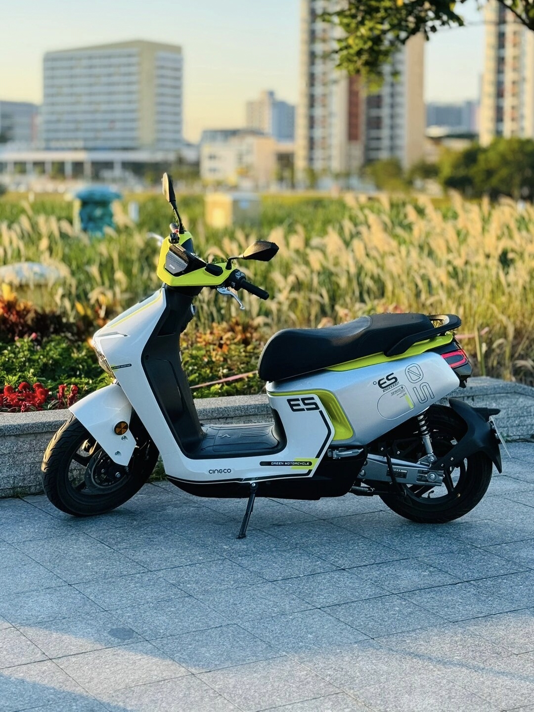 过冬必备小电摩！森蓝es5